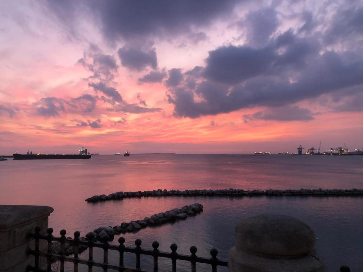Casa Merini Taranto Esterno foto